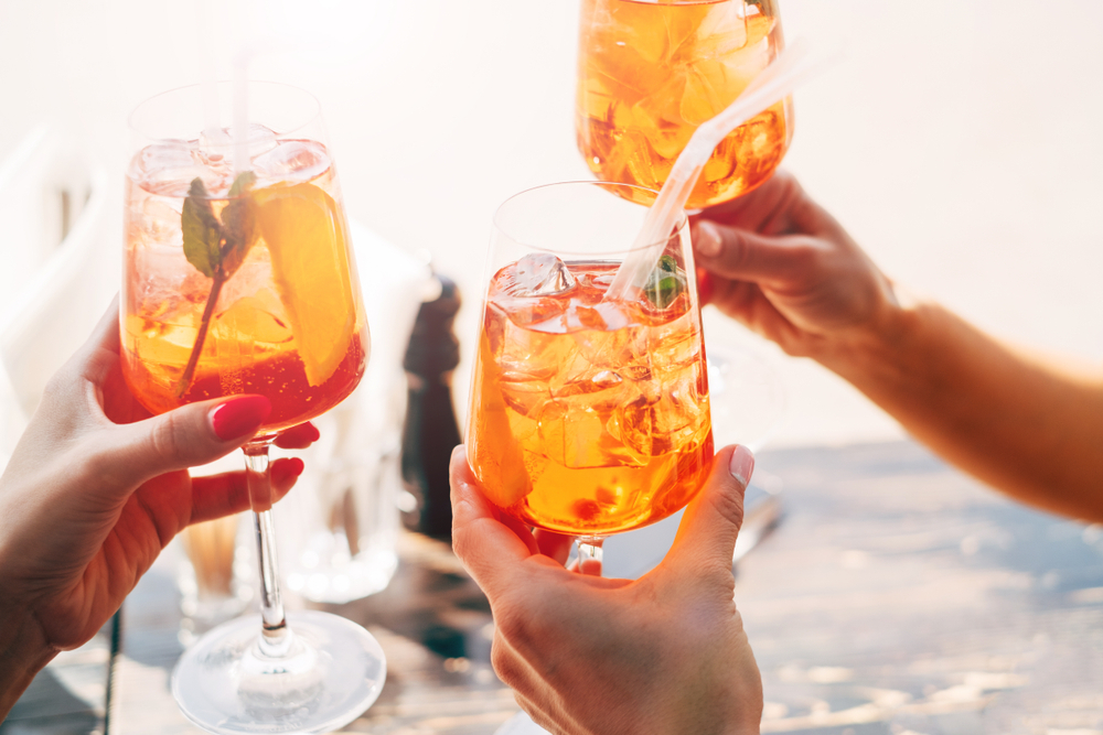 Expert Bartender Tips Aperol Spritz Cocktail
